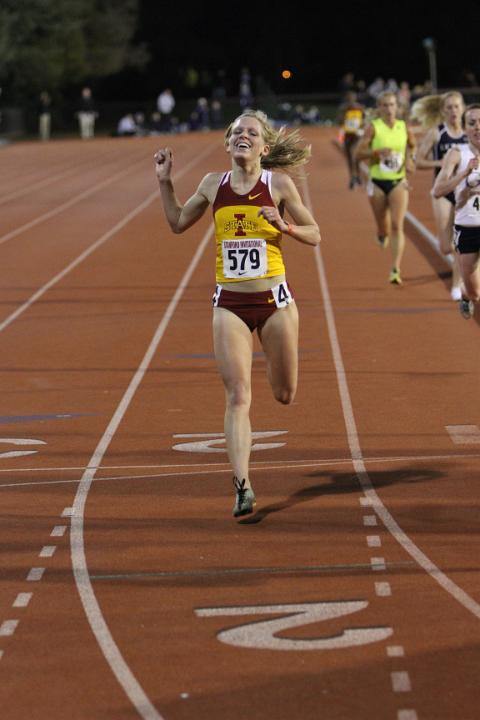 2010 Stanford Invite-College-345.JPG - 2010 Stanford Invitational, March 26-27, Cobb Track and Angell Field, Stanford,CA.